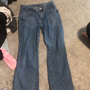 baggy / flared jeans